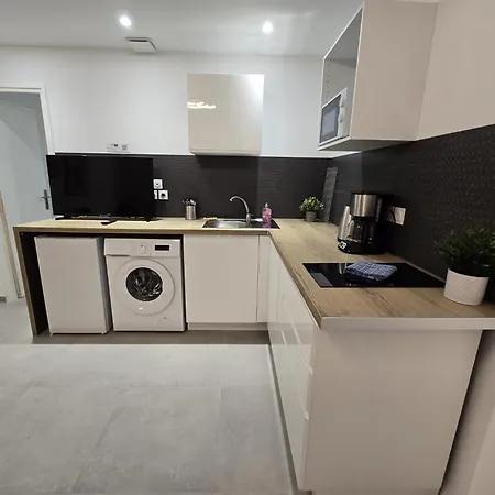 Gregbnb - T2 37m2 - Terrasse - Clim - Ouest - 3 아파트 *