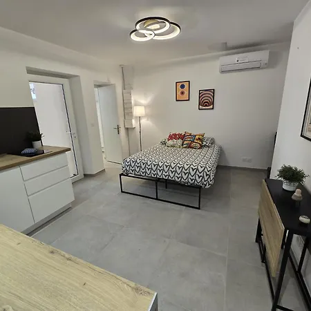 Gregbnb - Climatisé - T2 37m2 - Terrasse 80m2 *